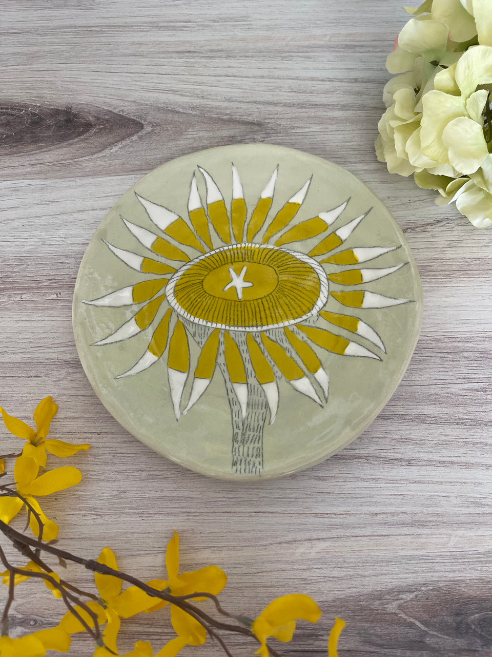 Gemma Orkin Ceramic Plate - Yellow Vygie