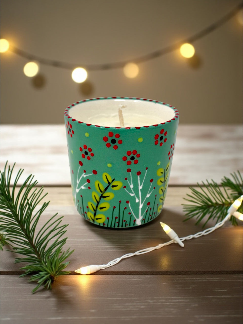 Hand-Painted Ceramic Holiday Candle – Spiced Cookie Scent