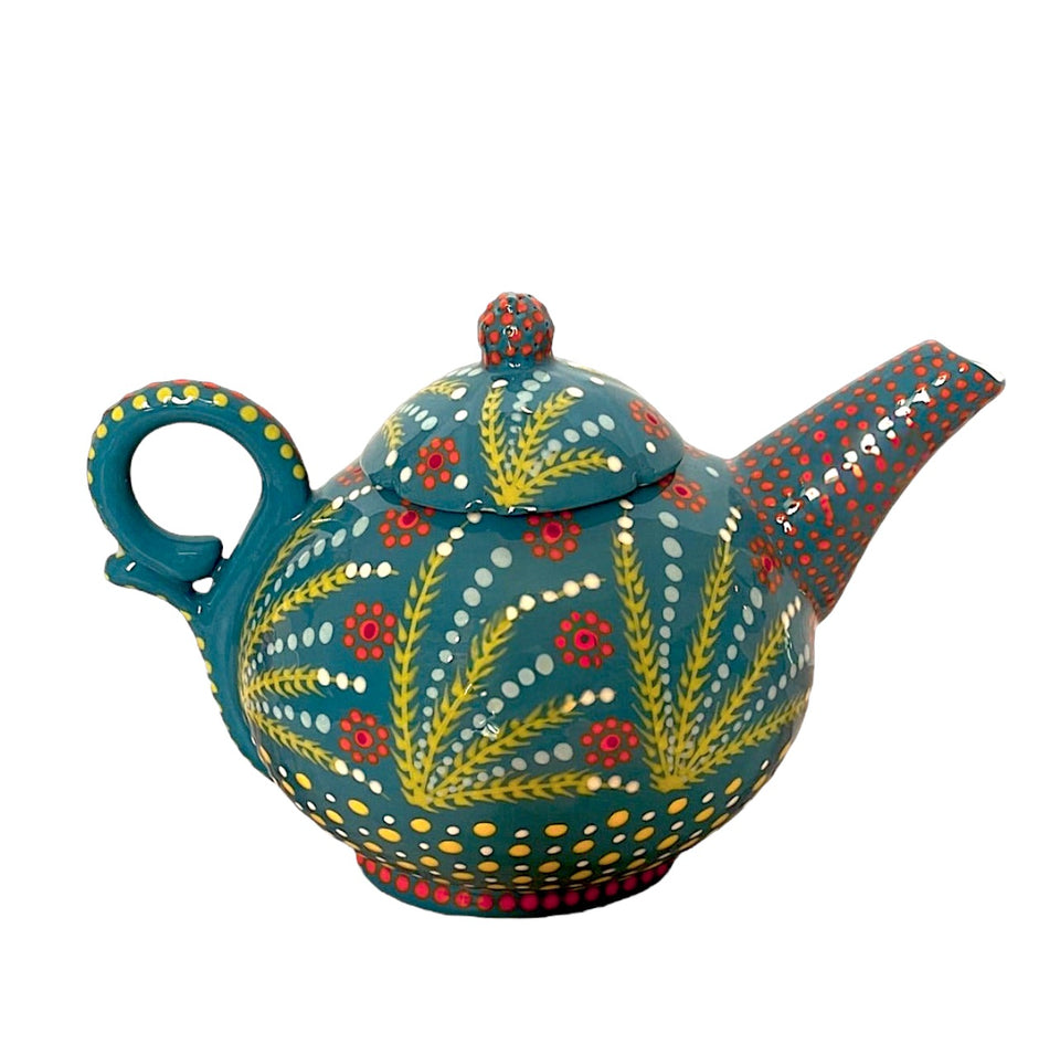 Potters Hand Painted Trillium Jade Teapot