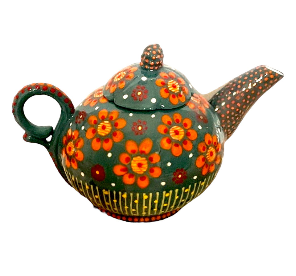 Potters Hand Painted Trillium Teal Teapot