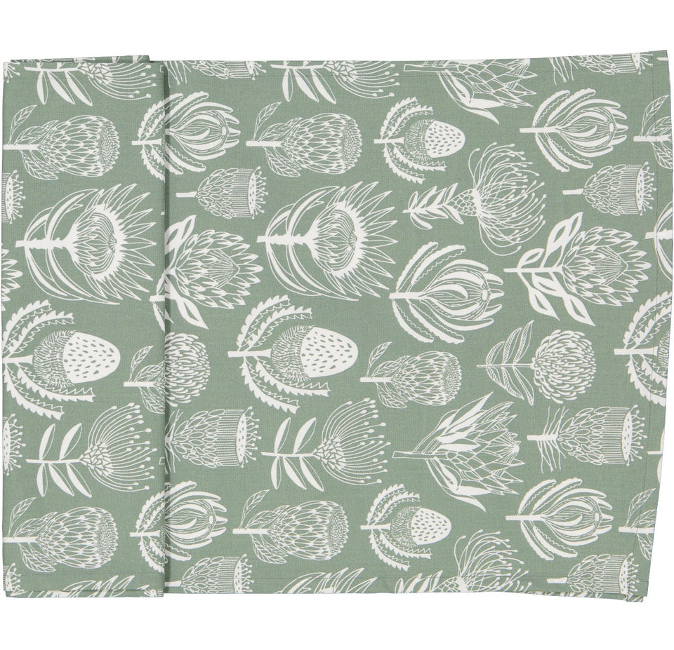 Alove Supreme Floral Kingdom Table Runner – White on Sage