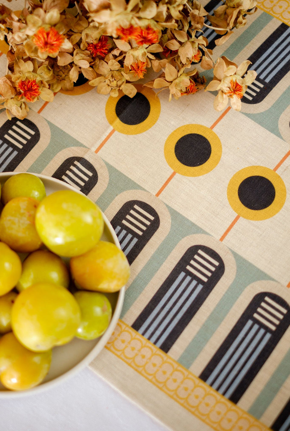 Legae Happiness Table Runner