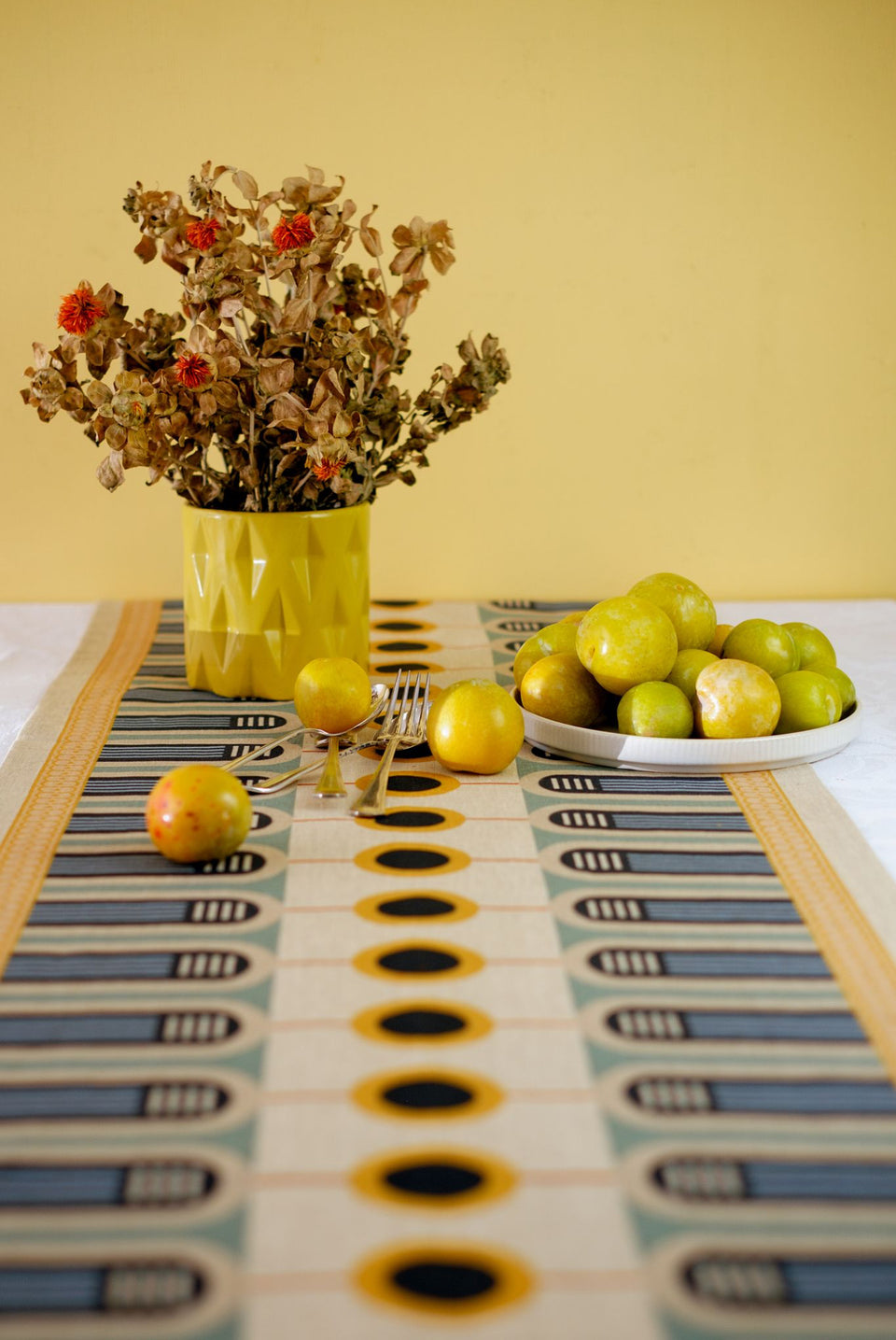 Legae Happiness Table Runner