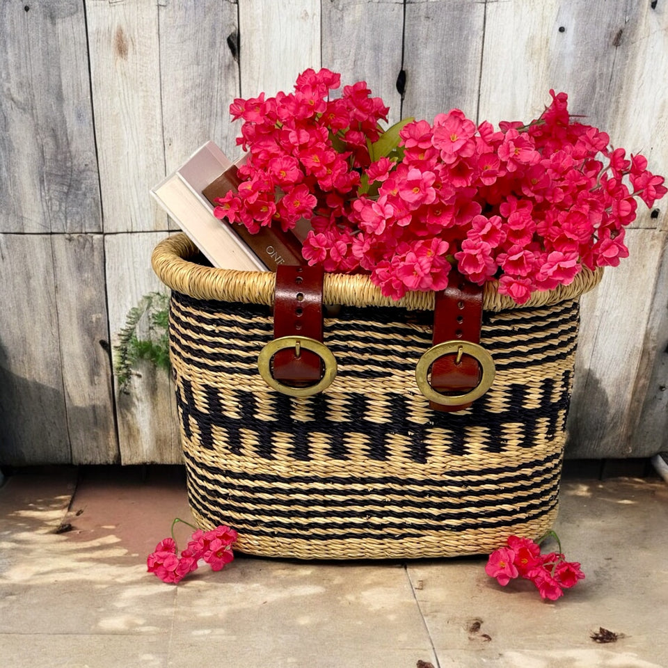 Ghanaian Handwoven Medium Bolga Bicycle Basket