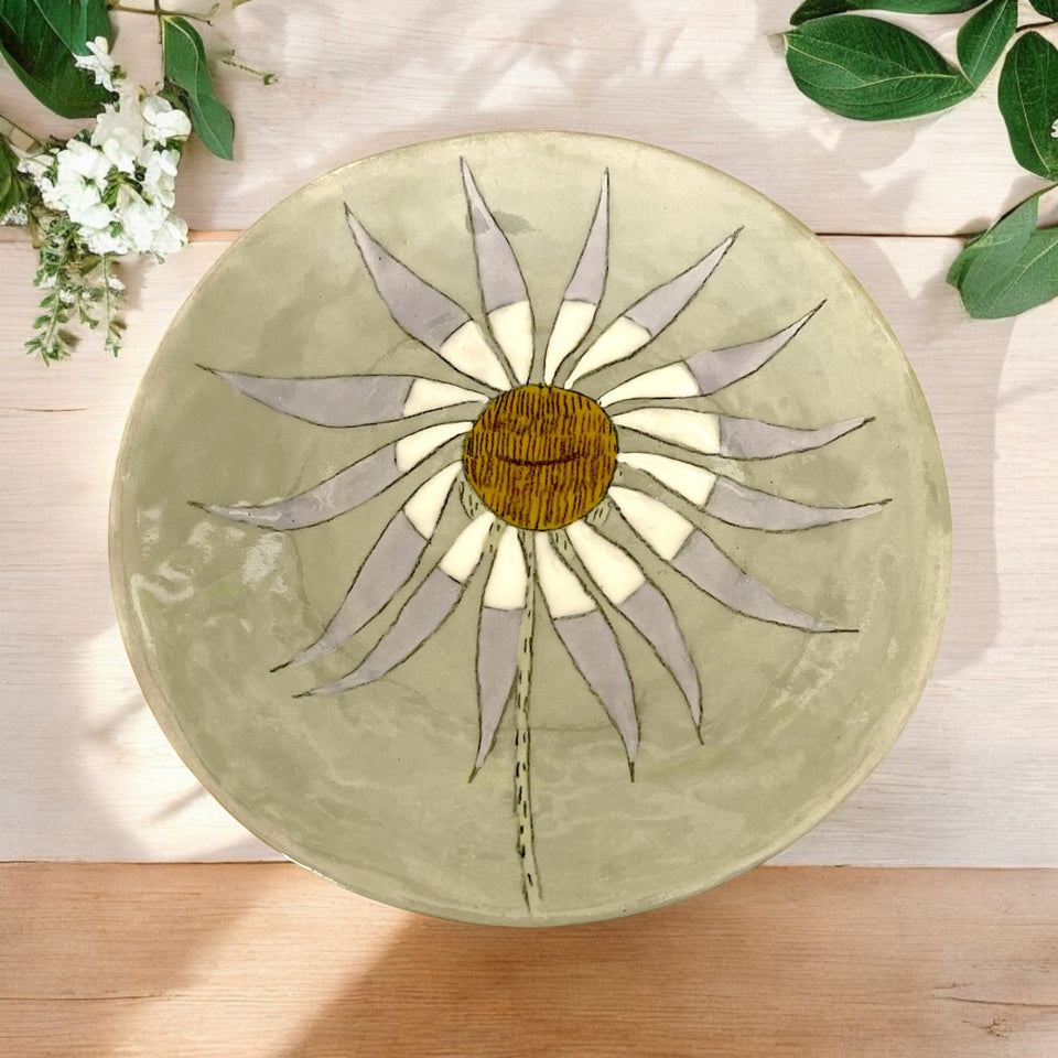 Gemma Orkin Ceramic Plate - Daisy