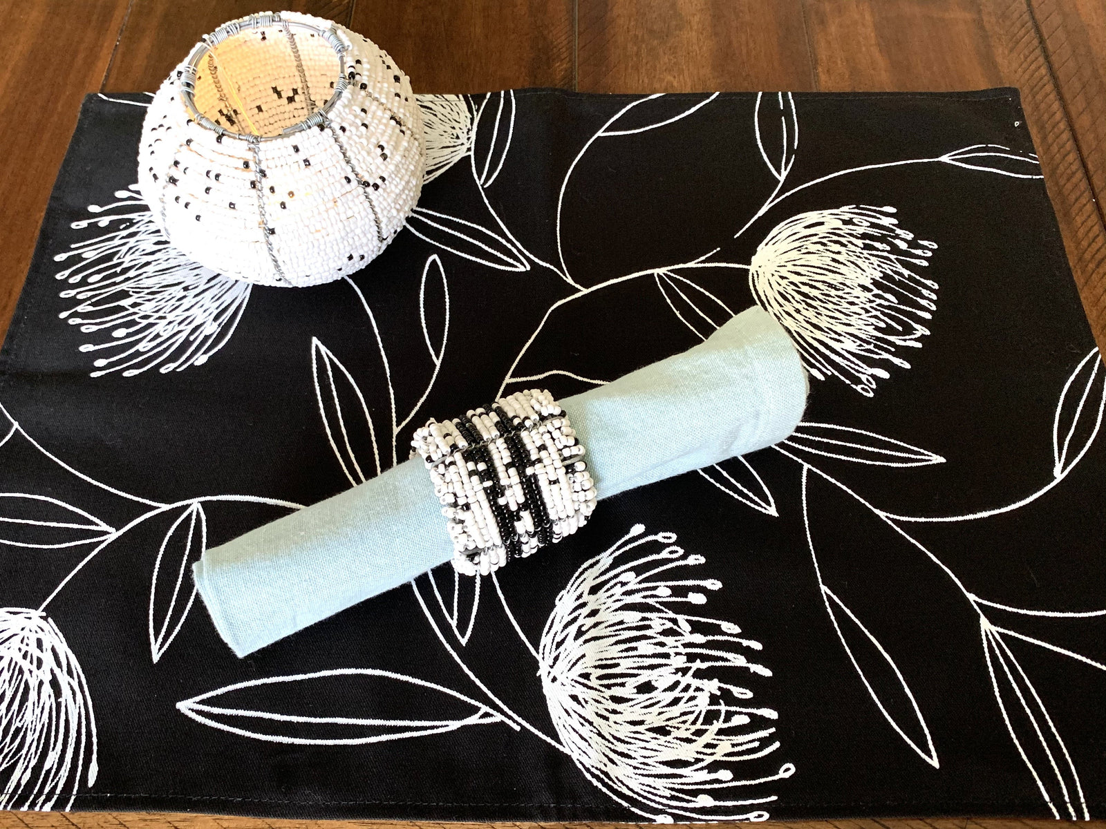 Black & White Beaded Zulu Napkin Rings Ithemba Creations